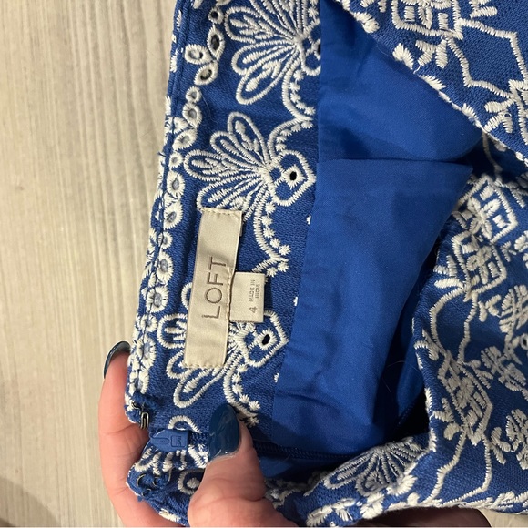 Loft skirt blue and white size 4 - Picture 4 of 4